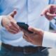 Digitálne hranice: Micro-cheating a hranice v online svete